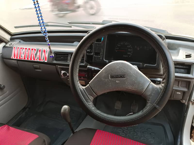 Suzuki Mehran VXR 2011 13