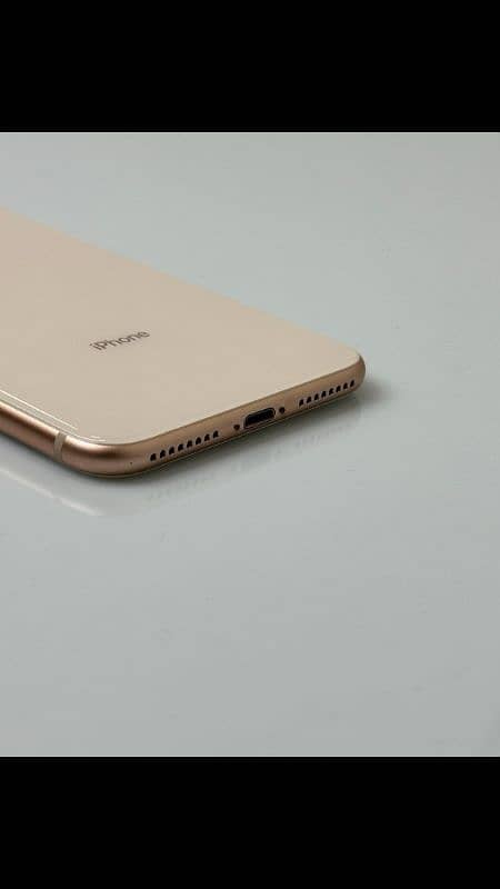 iPhone 8 Plus LLA 4