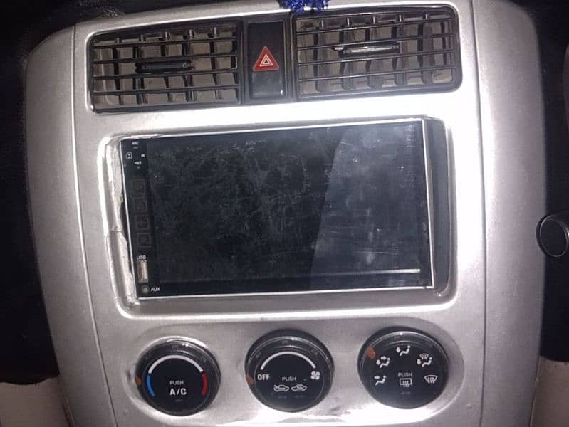 Suzuki Liana 2007 3