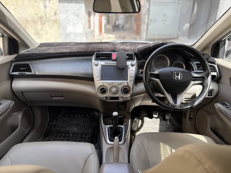 Honda City 1.5 2014 6