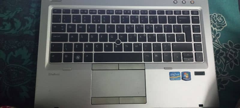 HP Elitebook 8470p i7 3rd Gen 16 Gb ram 1