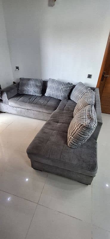 L shaped 5 seater sofa 1