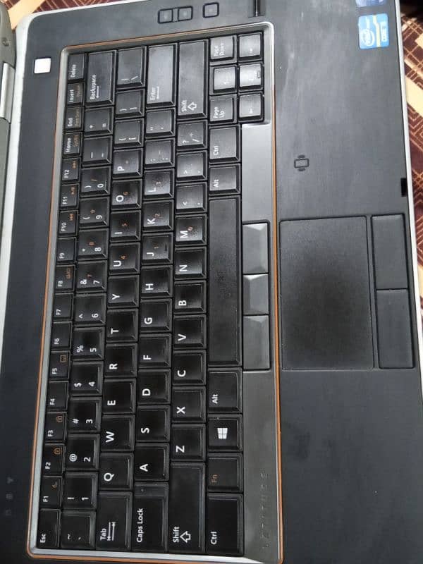Dell Laptop 5