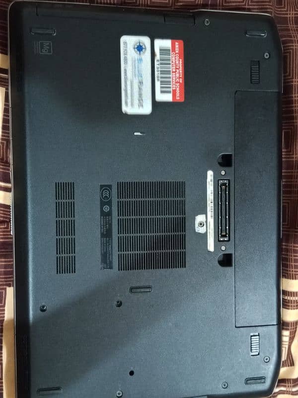 Dell Laptop 6