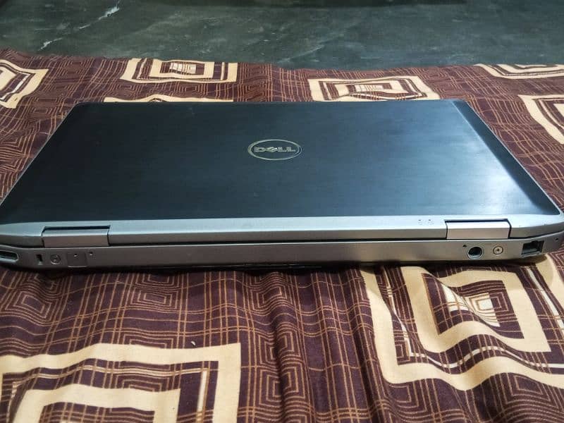 Dell Laptop 7