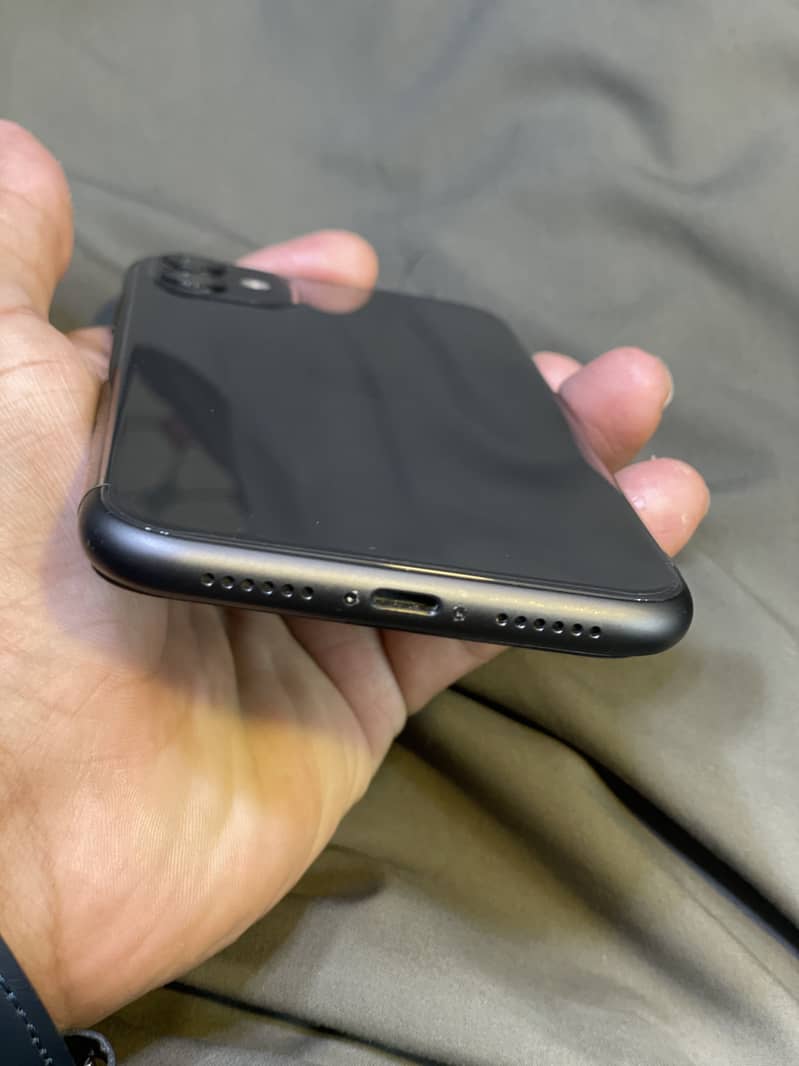 Iphone 11 Factory unlock 92% 1
