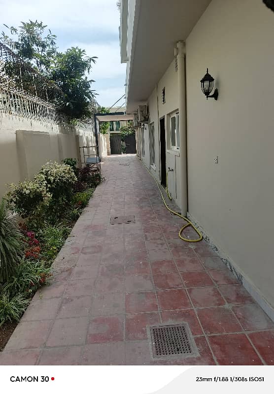 F7 Separate Ground Floor 12
