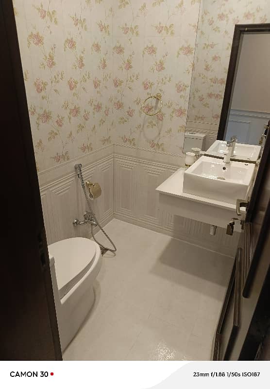 F7 Separate Ground Floor 17