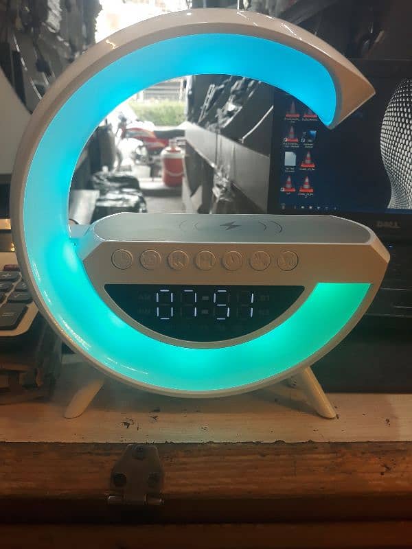 BT-3401 LED WIRELESS CHARGING SPEAKER 0