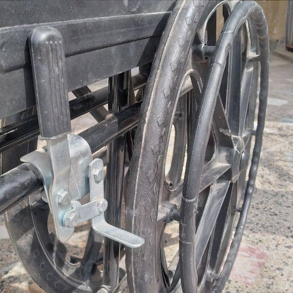 tri cycle wheelchair 6