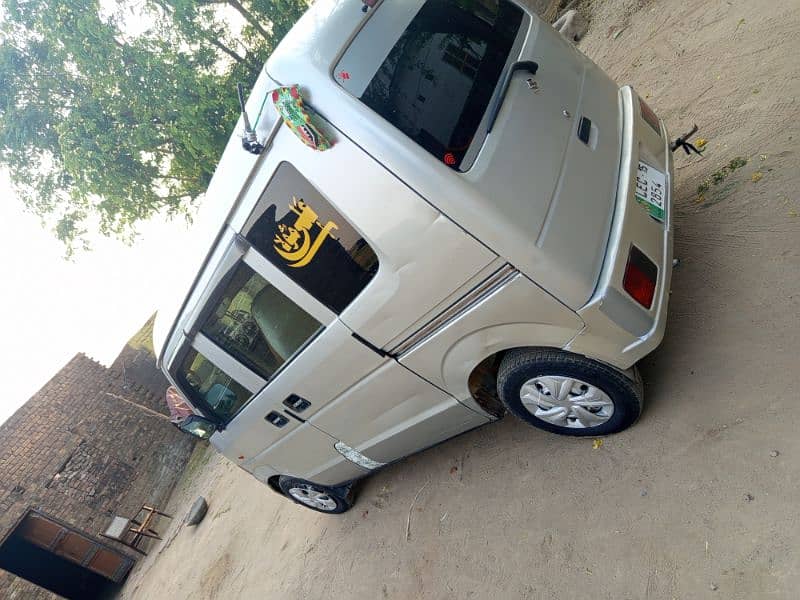 Suzuki Every 2015 8