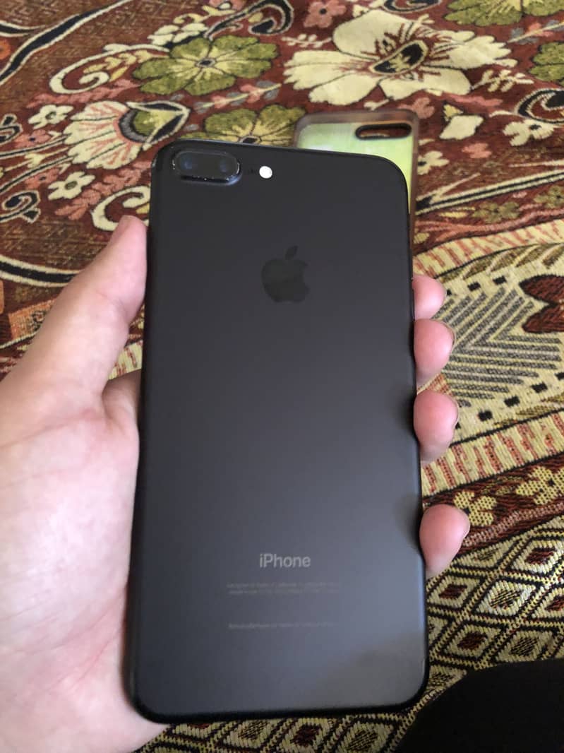 iPhone 7plus 128gb 82% battery health 10/10 6