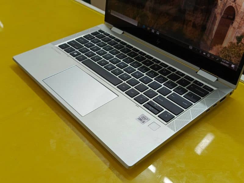 HP Elitebook 830 2 in 1 x360 touch Laptop 10rh Gen i5 4
