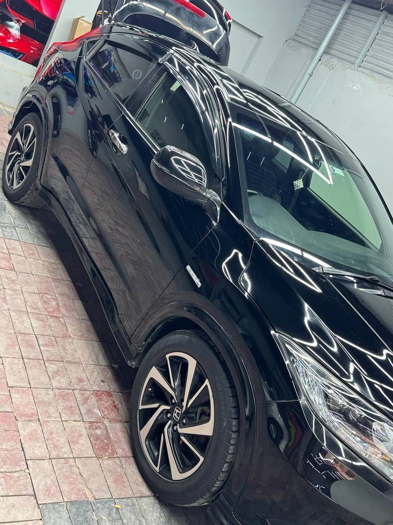 Honda Vezel 2022 4