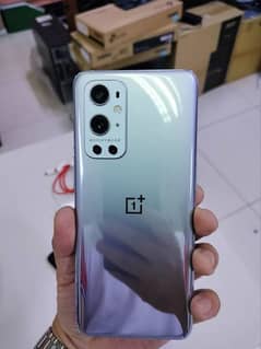 OnePlus 9pro 12/256 GB 03220889193 my what'sap number