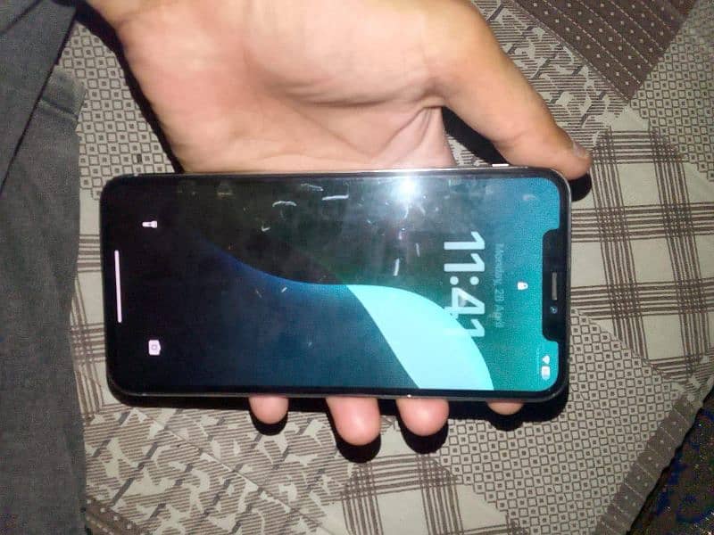 xs Max 256 gb 4