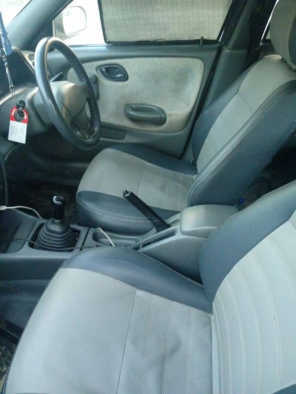Suzuki Baleno 1999 4
