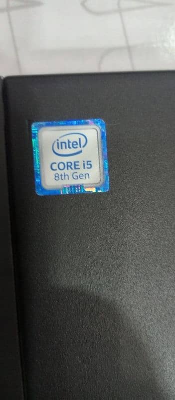 Lenovo mini pc  (tiny) CPU : i5: 8TH GEN 2