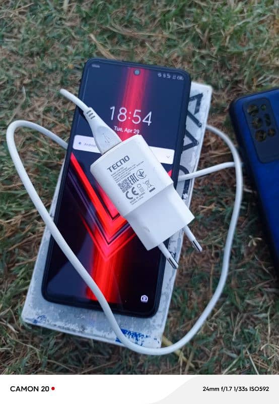Tecno Pova 2 (7000MAH Big Battery) 3