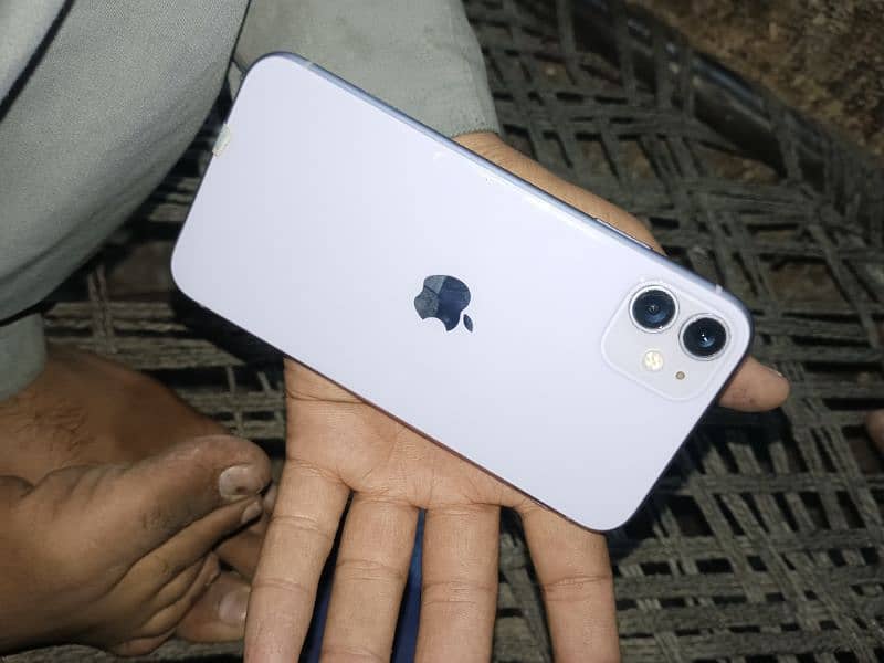 Iphone 11 64GB Battery 84 Health 1