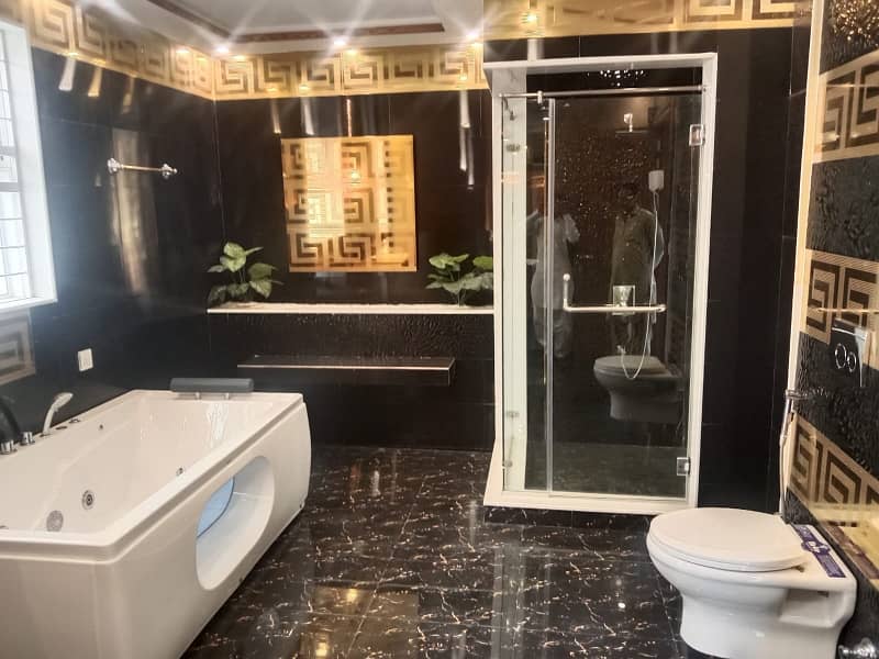 UPPER PORTION 3 BEDROOM TILE FLOOR AVAILABLE 2
