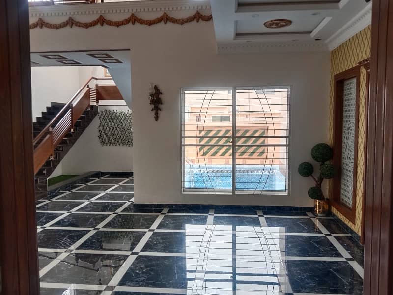 UPPER PORTION 3 BEDROOM TILE FLOOR AVAILABLE 8