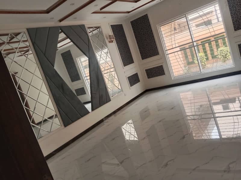 UPPER PORTION 3 BEDROOM TILE FLOOR AVAILABLE 9