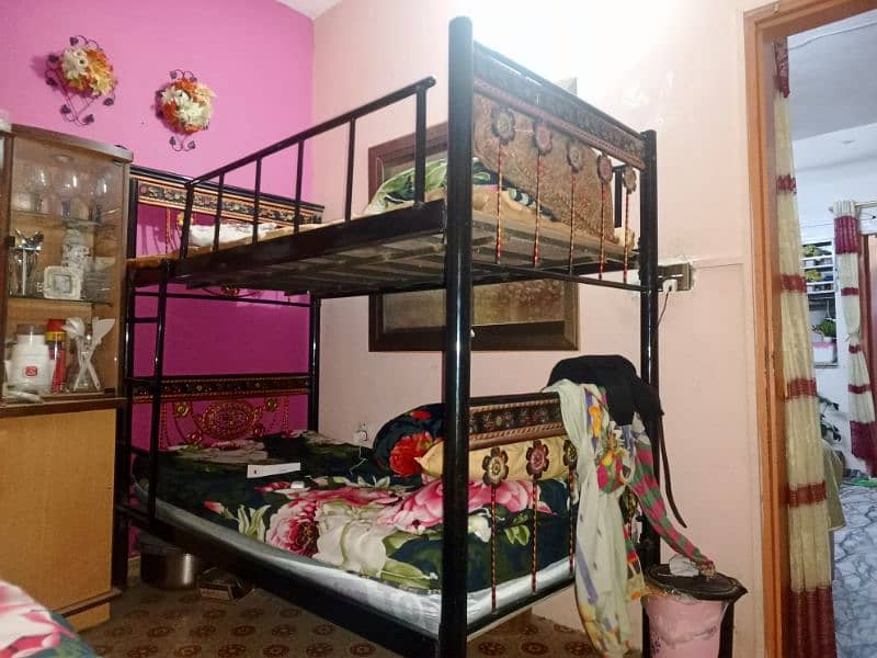 Bunk bed for sale // double bed // Double story // with 2 matrices 3