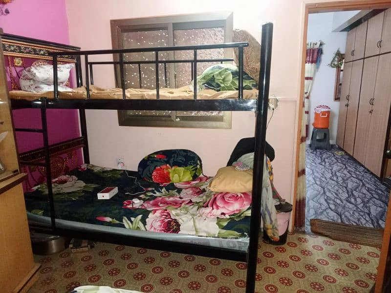 Bunk bed for sale // double bed // Double story // with 2 matrices 4