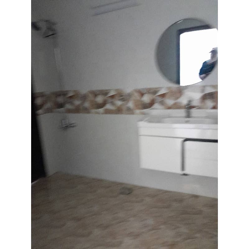 10 Marla Lower Portion For Rent 3