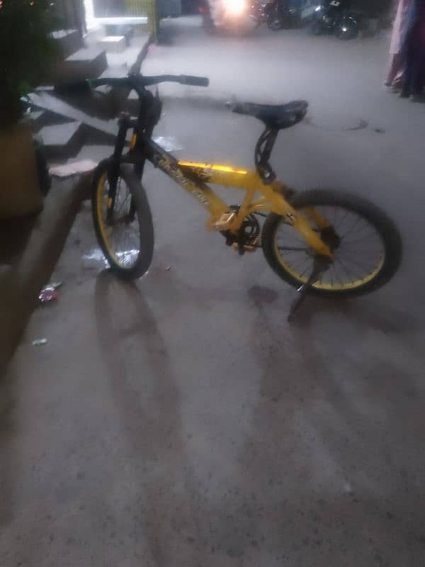 running bicycle for sale Walton Road Madina colony adrs 5