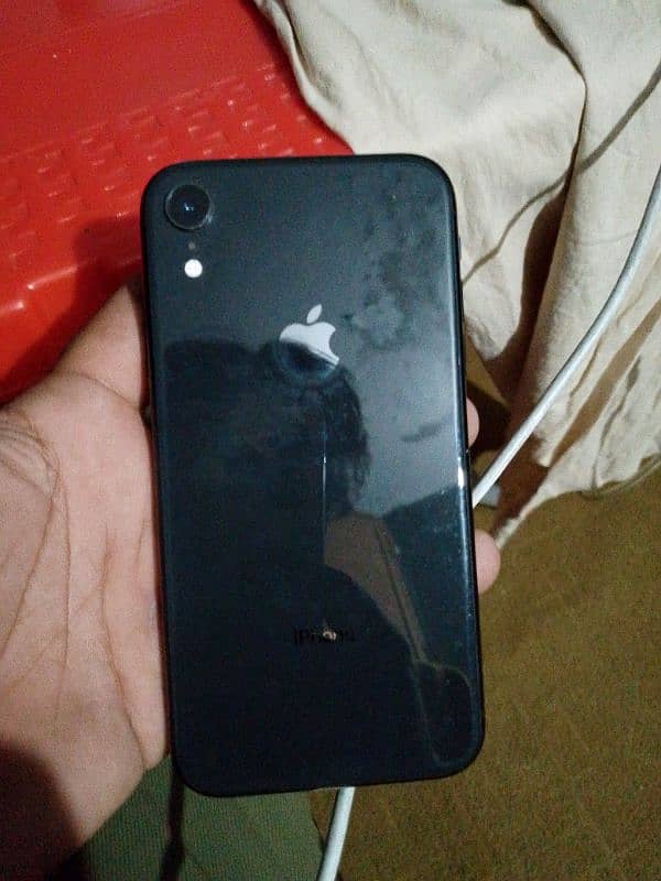 iphone xrpta 64gp water pack 0