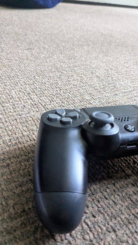 PlayStation PS4 Controller was  2 Games 2