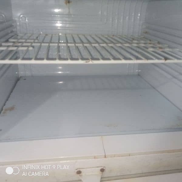 11 to 12 cubic fridge 5