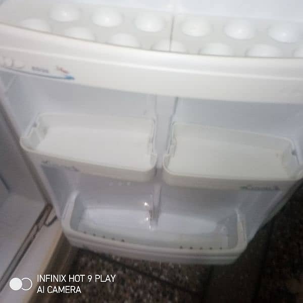 11 to 12 cubic fridge 16