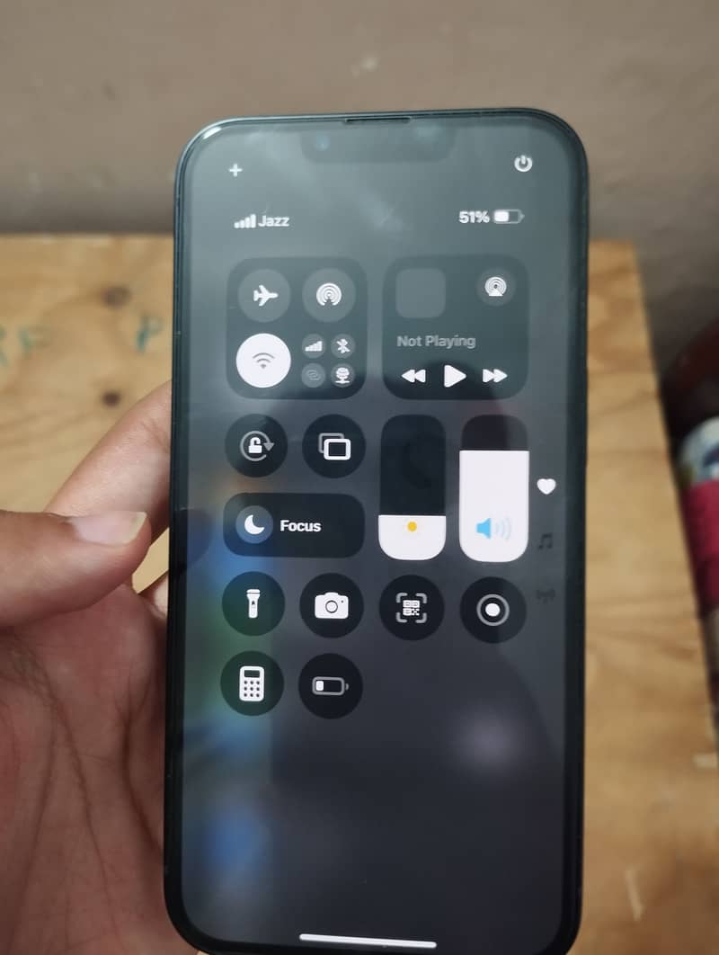 Iphone 13 jv 10/10 condition free chip 0