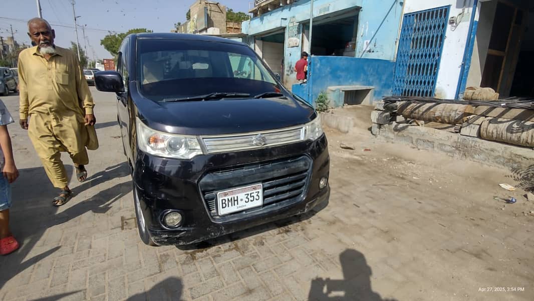 Suzuki Wagon R 2013 - 2017 6