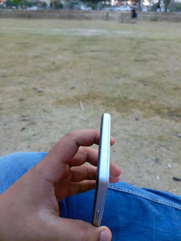 Infinix note 12 4