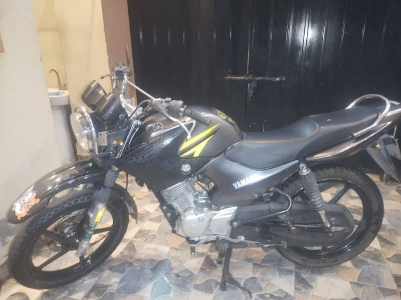 Yamaha YBR 125 1