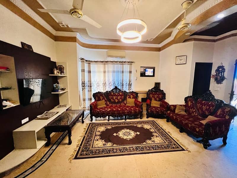 1 Kanal House For Rent Best For Office 0