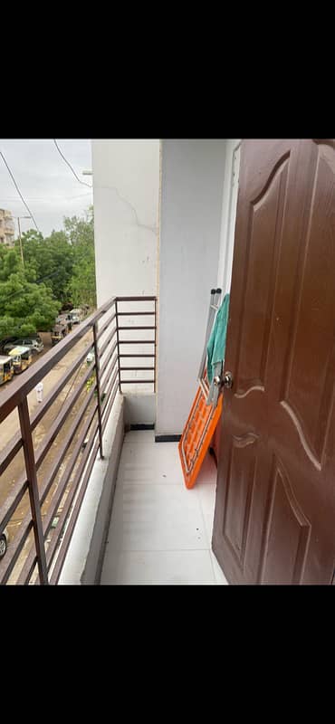 3 BED DD PORTION FOR SALE 2ND FLOOR ROAD FACING 2 BALCONIES KHATM E NABUWAT CHOWK OPPOSITE COUNTY GARDEN 10