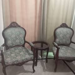 2 chairs 1 table