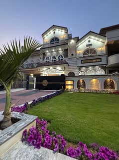 10 Marla House For Sale in G13 Islamabad