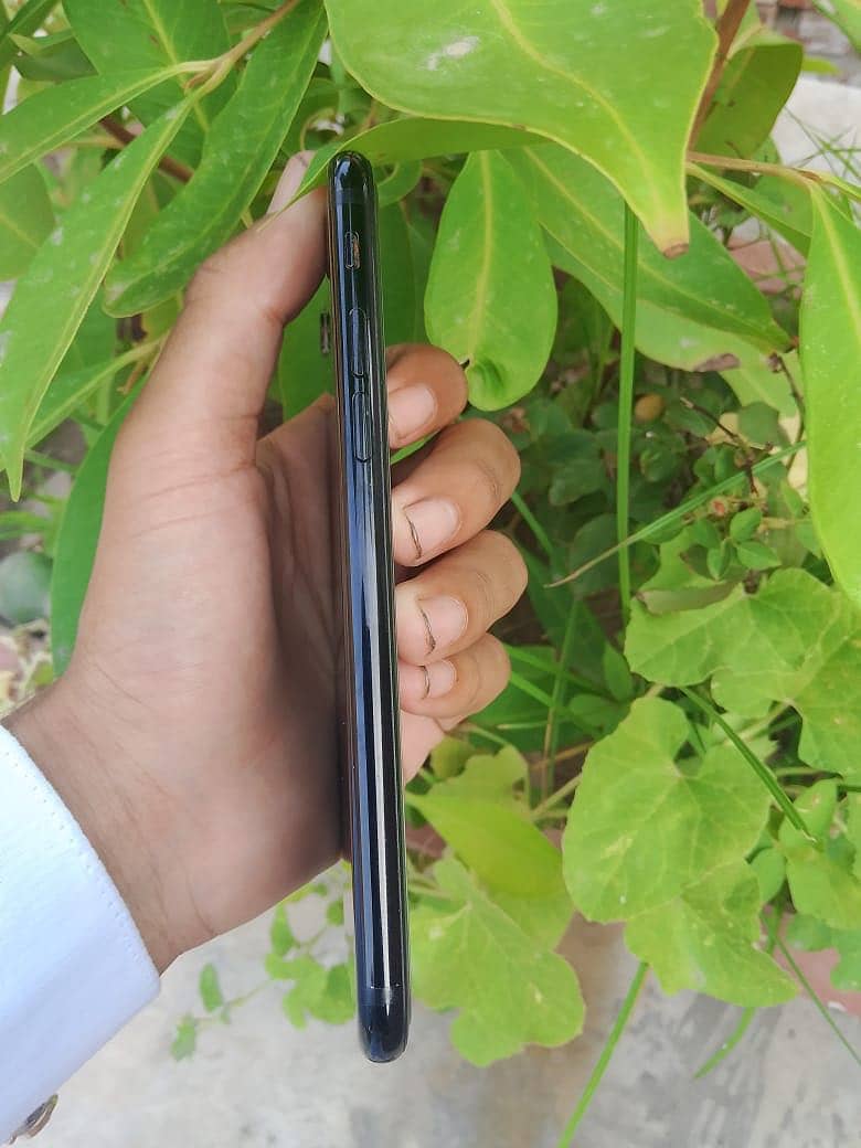 iPhone 7 128gb 3