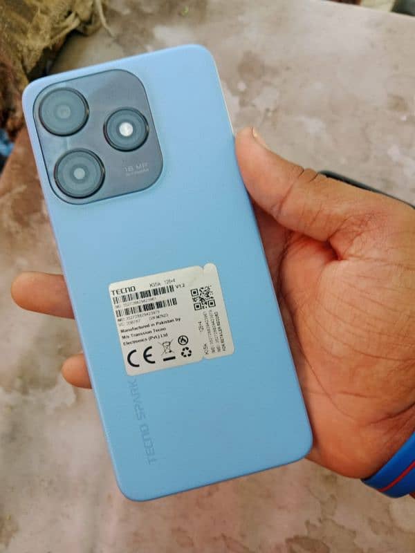 Tecno spark 10c 4+4 128 0