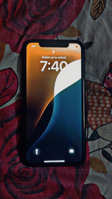 I phone xr 64 gb factor  unlock 0