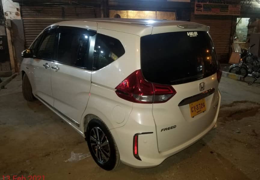 HONDA FREED SUPREME EDITION 5