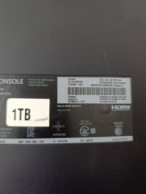 Xbox One 1TB Mint Condition 2