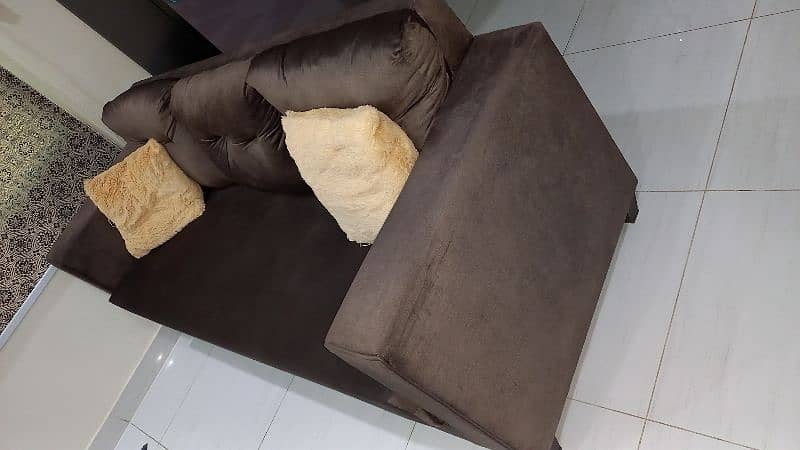 Sofa 3 seater as new 2