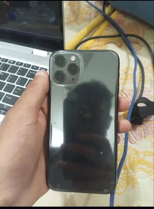 IPHONE 11 PRO MAX FOR SALE 0
